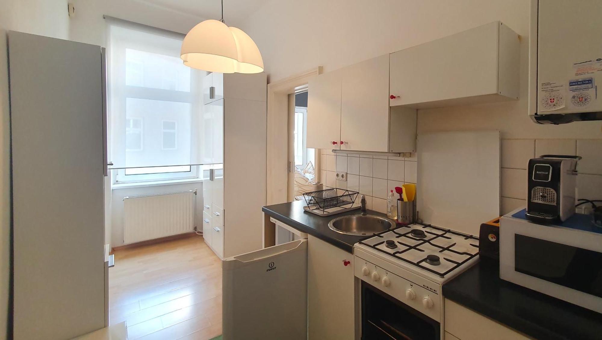 Quiet 2-Room Flat, Walking Distance To City Centre Wien Exterior foto